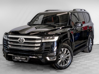 фото Toyota Land Cruiser 300 2021