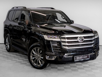 фото Toyota Land Cruiser 300 2021