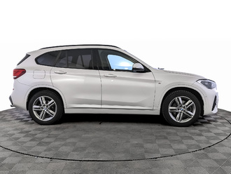 фото BMW X1 (F48) 2020