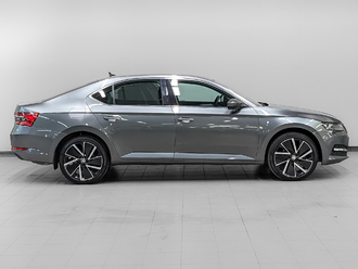 фото Skoda Superb III 2022