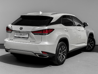 фото Lexus RX IV 2022