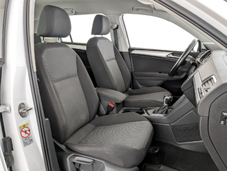 фото Volkswagen Tiguan II 2021