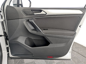 фото Volkswagen Tiguan II 2021