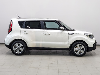 фото Kia Soul II 2018