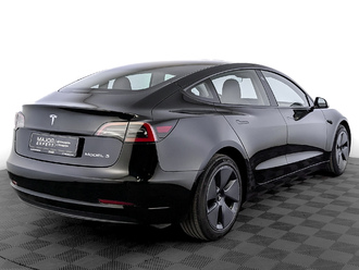 фото Tesla Model 3 2023