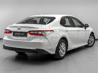 фото Toyota Camry VIII 2018