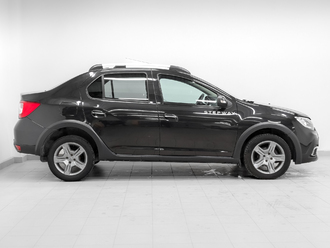 фото Renault Logan II 2019
