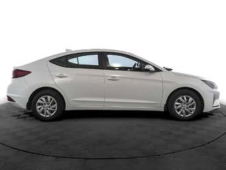 фото Hyundai Elantra VI 2019