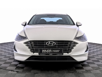 фото Hyundai Sonata VIII 2020