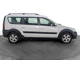 фото Lada Largus 2019