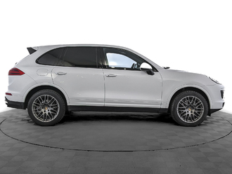фото Porsche Cayenne II 2017