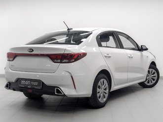 фото Kia Rio 2021