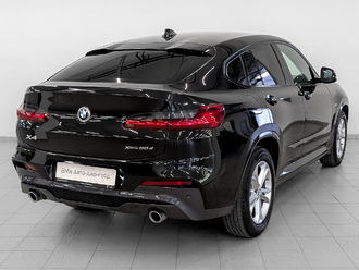 фото BMW X4 (G02/F98) 2021