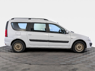 фото Lada Largus 2020