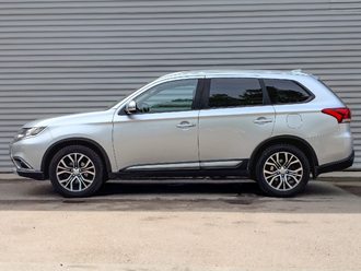 Mitsubishi Outlander с пробегом в автосалоне Форис Авто