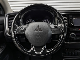 Mitsubishi Outlander с пробегом в автосалоне Форис Авто
