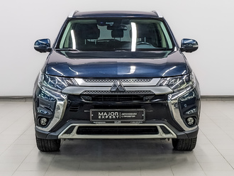 фото Mitsubishi Outlander III 2019