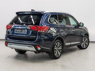 фото Mitsubishi Outlander III 2019