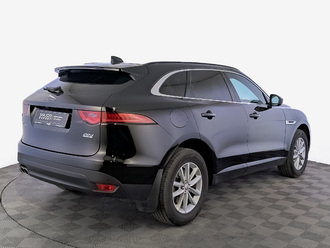 фото Jaguar F-Pace 2017