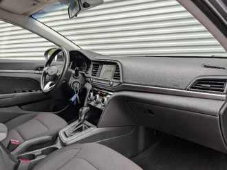 Hyundai Elantra с пробегом в автосалоне Форис Авто