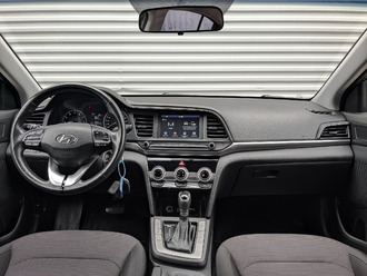 Hyundai Elantra с пробегом в автосалоне Форис Авто
