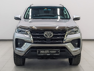 фото Toyota Fortuner II 2021