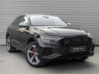 фото Audi Q8 (4M) 2020
