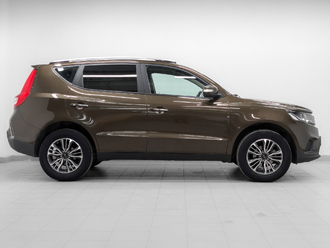 фото Geely Emgrand X7 2020