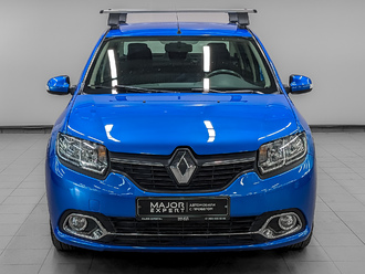 фото Renault Logan II 2016