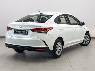 фото Hyundai Solaris II 2022