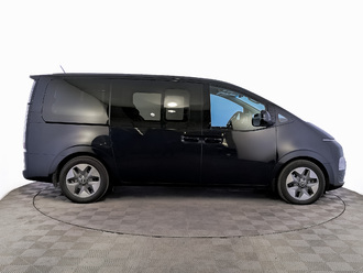 фото Hyundai Staria 2021