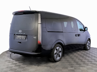 фото Hyundai Staria 2021