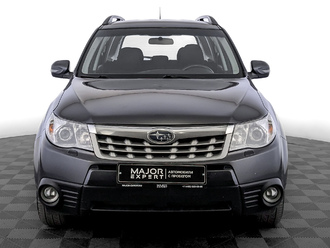 фото Subaru Forester III 2011