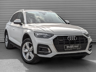 фото Audi Q5 (B9) 2022