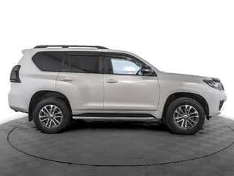 фото Toyota Land Cruiser Prado 150 2021