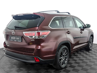 фото Toyota Highlander III 2015