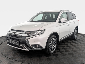 фото Mitsubishi Outlander III 2020