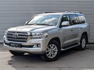 фото Toyota Land Cruiser 200 2019