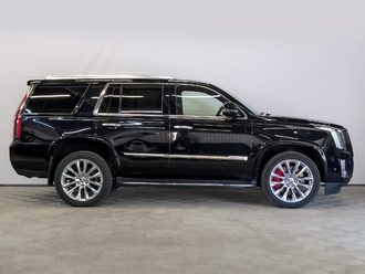 фото Cadillac Escalade IV (GMT K2XL) 2020