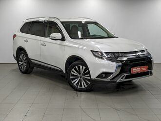 фото Mitsubishi Outlander III 2020