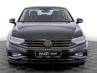фото Volkswagen Passat B8 2020
