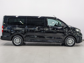 фото Peugeot Traveller 2021