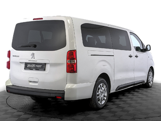 фото Peugeot Traveller 2021