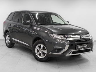 фото Mitsubishi Outlander III 2020