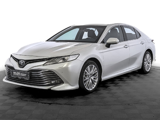 фото Toyota Camry VIII 2020