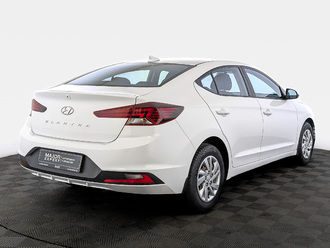 фото Hyundai Elantra VI 2020
