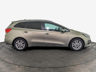 фото Kia Cee`d II 2017