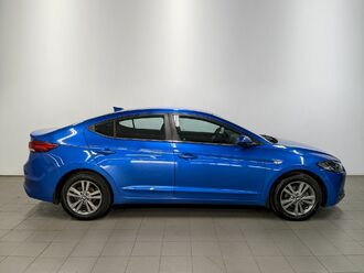 фото Hyundai Elantra VI 2017