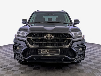 фото Toyota Land Cruiser 200 2017