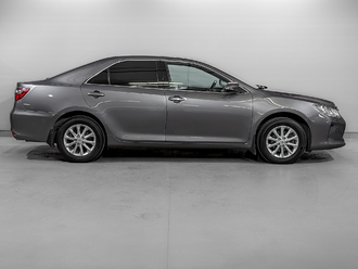 фото Toyota Camry VII 2016